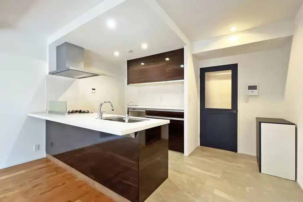 Artisan peintre Paris (75000) – Intérieur, façades et rénovation haut de gamme 6 img 1 1758368911654