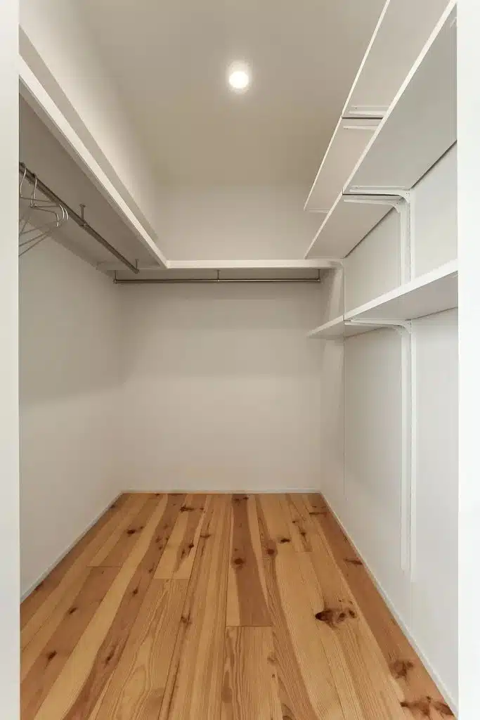 Artisan peintre Paris (75000) – Intérieur, façades et rénovation haut de gamme 7 img 4 1758369111261